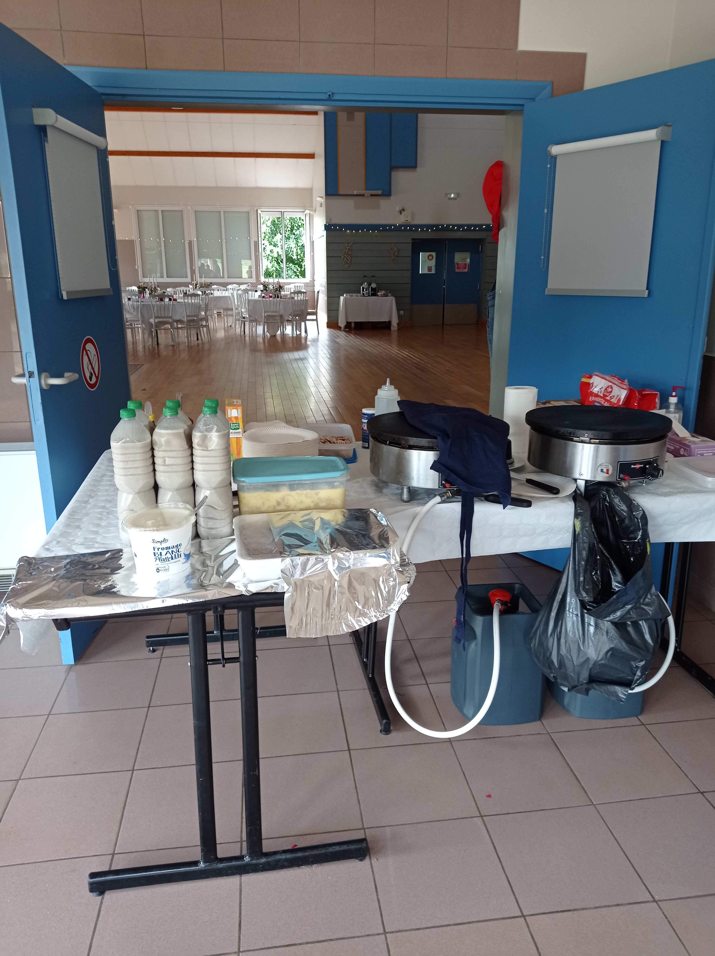 repas salle des fêtes